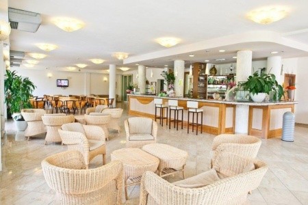 Adria Beach Club (Villamarina Di Cesenatico) - 11