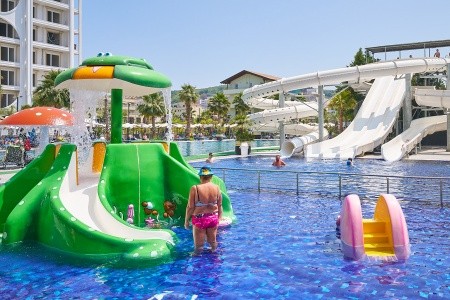 Albánsko Durrës Bonita Luxury Resort 8 dňový pobyt All Inclusive Letecky Letisko: Praha August 2026 (16/08/26-23/08/26)