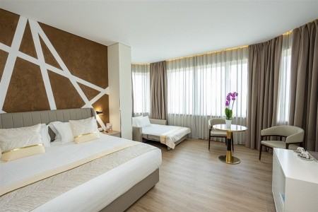 ALBÁNIE - ALBÁNSKÉ ALPY A MOŘE -  LETECKY - 16