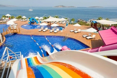 Turecko Bodrum The Plaza Bodrum 15 dňový pobyt All Inclusive Letecky Letisko: Praha August 2026 (25/08/26- 8/09/26)