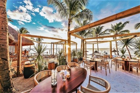 Sugar Beach Resort - 14