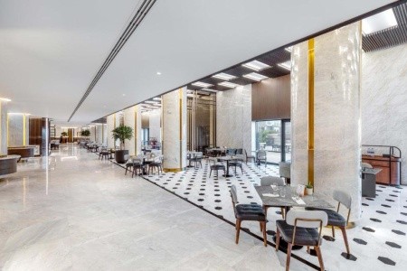 Taj Exotica Resort & Spa Palm Jumeirah - 9