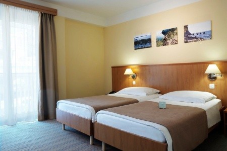 Slovinsko Portorož Act-Ion Neptun 4 dňový pobyt Raňajky Vlastná June 2026 (30/06/26- 3/07/26)