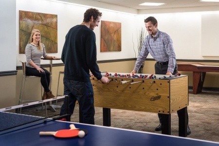 Crystal Lodge Hotel Whistler - 8