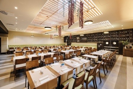 Aminess Vival Maestral - 16