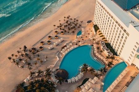 Le Blanc Spa Resort - 14