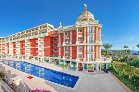 Antique Roman Palace - 2