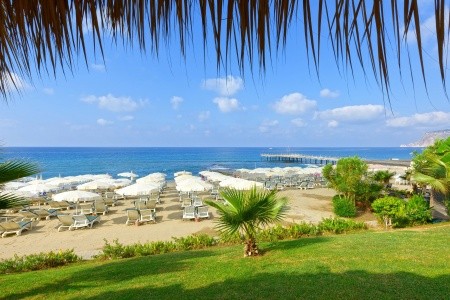 Antique Roman Palace - 7