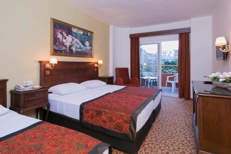 Antique Roman Palace - 25