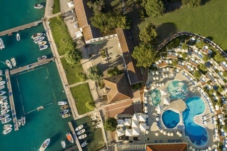 Resort Belvedere Hotel - 15