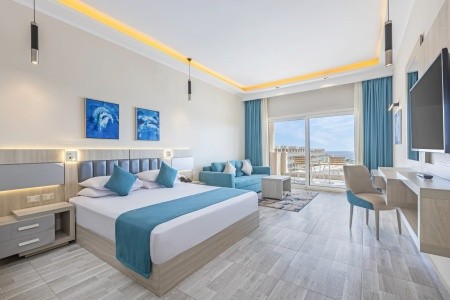 Sirena Beach Resort & Spa - 17