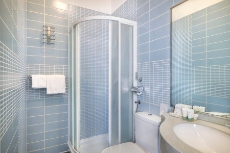 Amarin Apartments - 11