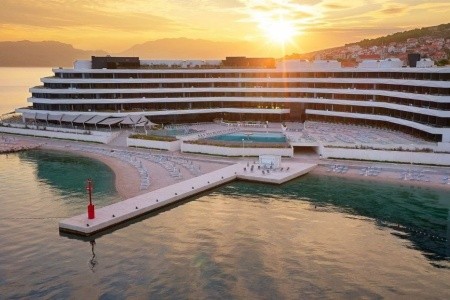 Grand Hotel View - 9