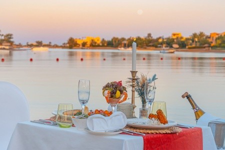 Egypt Hurghada The Three Corners Rihana Resort 14 dňový pobyt All Inclusive Letecky Letisko: Praha July 2026 (28/07/26-10/08/26)