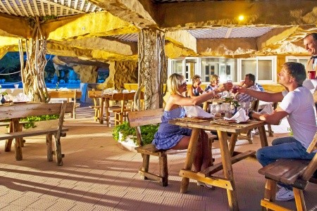 Tunisko Mahdia Mahdia Beach & Aquapark 13 dňový pobyt All Inclusive Letecky Letisko: Praha May 2026 (25/05/26- 6/06/26)