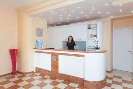 Taliansko Lago di Garda Portici 10 dňový pobyt Raňajky Vlastná May 2026 (29/05/26- 7/06/26)