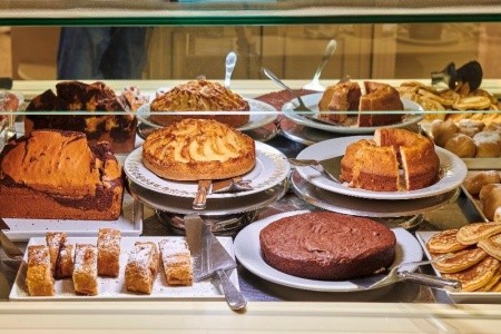 Taliansko Lago di Garda Portici 10 dňový pobyt Raňajky Vlastná May 2026 (29/05/26- 7/06/26)