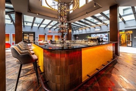 Up Hotel Budapest - 8