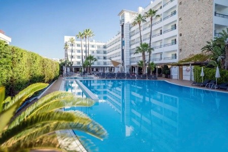 Fergus Pineda Splash - 4