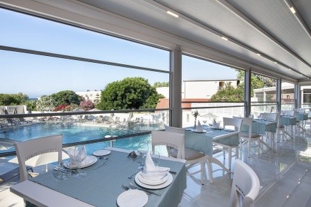 Vantaris Luxury Beach Resort - 9