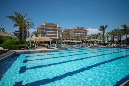 Crystal Family Resort & Spa - 5