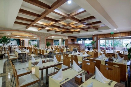 Crystal Family Resort & Spa - 14