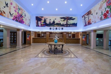 Crystal Flora Beach Resort - 9