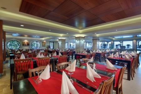 Crystal Flora Beach Resort - 11