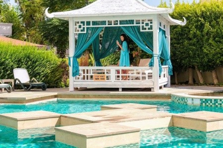 Crystal Admiral Resort & Spa - 9