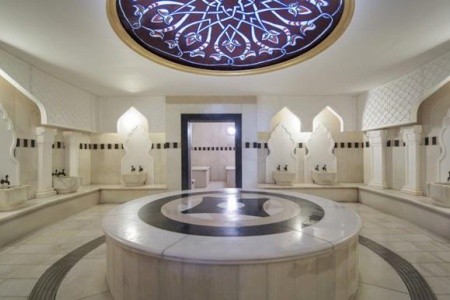 Crystal Admiral Resort & Spa - 15