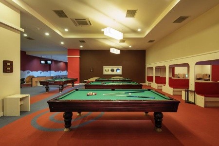 Crystal Admiral Resort & Spa - 16