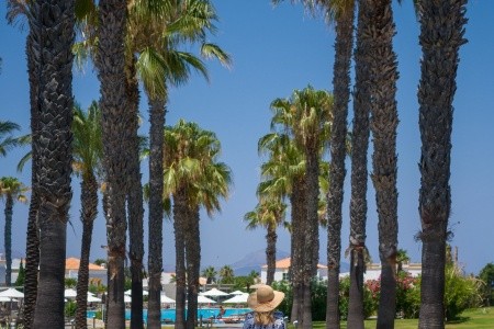 Neptune Resort - 403