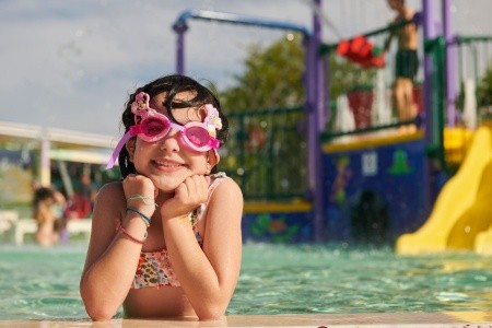 Neptune Resort - 421