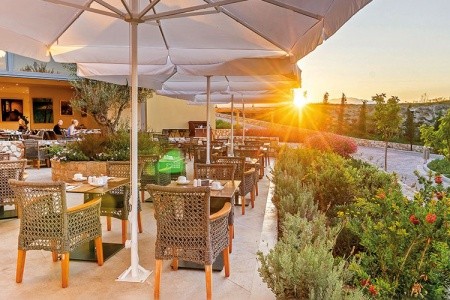 Grécko Kefalónia Apollonion Asterias Resort & Spa 9 dňový pobyt Polpenzia Letecky Letisko: Praha September 2026 (13/09/26-21/09/26)