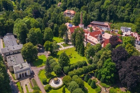 Poľsko Sudety Sanatorium Jan Kazimierz 5 dňový pobyt Raňajky Vlastná December 2026 ( 8/12/26-12/12/26)