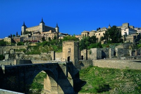 CESTA PO ŠPANĚLSKÉM KRÁLOVSTVÍ s pobytem u moře LET - 23