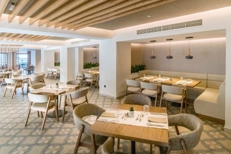 Grécko Kréta Akasha Beach & Spa 14 dňový pobyt Polpenzia Letecky Letisko: Praha July 2026 (11/07/26-24/07/26)