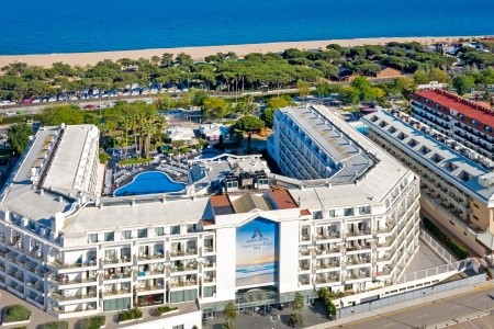 Španielsko Costa del Maresme Aquahotel Aquamarina 11 dňový pobyt Plná penzia Letecky Letisko: Praha August 2026 ( 5/08/26-15/08/26)