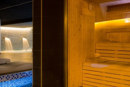 Španielsko Costa del Maresme Aquahotel Aquamarina 11 dňový pobyt Plná penzia Letecky Letisko: Praha August 2026 ( 5/08/26-15/08/26)