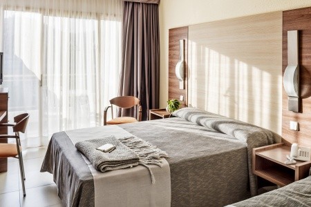 Španielsko Costa del Maresme Aquahotel Aquamarina 11 dňový pobyt Plná penzia Letecky Letisko: Praha August 2026 ( 5/08/26-15/08/26)