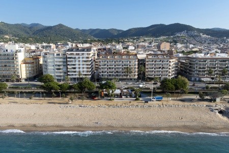 Španielsko Costa del Maresme Aquahotel Promenade 12 dňový pobyt Plná penzia Letecky Letisko: Praha June 2026 ( 9/06/26-20/06/26)