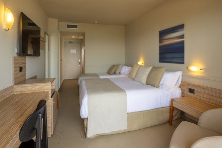 Španielsko Costa del Maresme Aquahotel Promenade 12 dňový pobyt Plná penzia Letecky Letisko: Praha June 2026 ( 9/06/26-20/06/26)