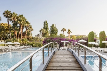 Španielsko Costa del Maresme Aqua Hotel Onabrava 5 dňový pobyt Polpenzia Letecky Letisko: Praha June 2026 (30/06/26- 4/07/26)
