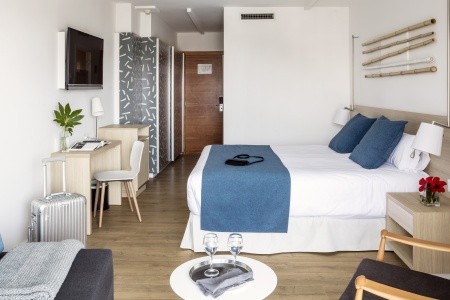 Španielsko Costa del Maresme Aqua Hotel Onabrava 5 dňový pobyt Polpenzia Letecky Letisko: Praha June 2026 (30/06/26- 4/07/26)