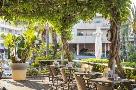 Španielsko Costa del Maresme Aqua Hotel Onabrava 5 dňový pobyt Polpenzia Letecky Letisko: Praha June 2026 (30/06/26- 4/07/26)