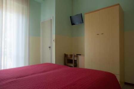 Taliansko Rimini Ausonia 4 dňový pobyt Bez stravy Vlastná June 2026 (27/06/26-30/06/26)