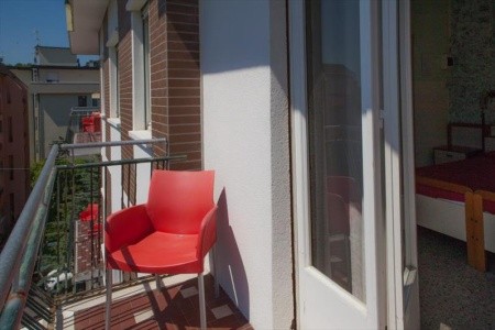 Taliansko Rimini Ausonia 4 dňový pobyt Bez stravy Vlastná June 2026 (27/06/26-30/06/26)