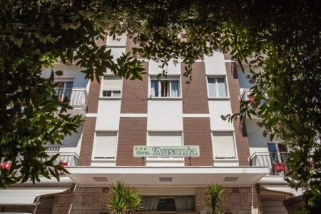 Taliansko Rimini Ausonia 4 dňový pobyt Bez stravy Vlastná June 2026 (27/06/26-30/06/26)