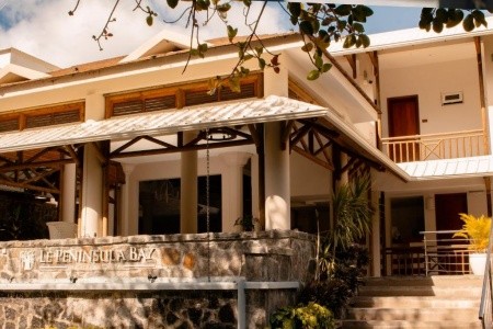 Le Peninsula Bay Beach Resort & Spa - 4