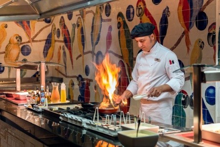 Kanárske ostrovy Fuerteventura H10 Ocean Suites 8 dňový pobyt Polpenzia Letecky Letisko: Viedeň August 2026 ( 9/08/26-16/08/26)